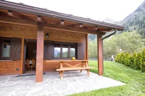 Family-friendly chalet - Image 3