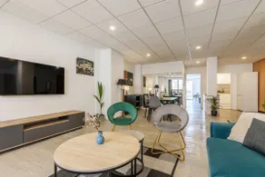 Maricool, 2 bedroom apt/3 min. from city centre - Image 3