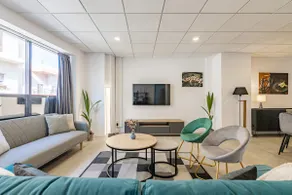 Maricool, 2 bedroom apt/3 min. from city centre - Image 2
