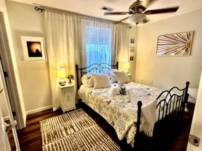 Cozy entire private basement - Image 2