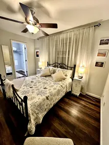 Cozy entire private basement - Image 4