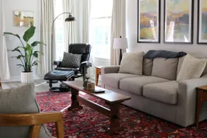 New Urban Oasis Stylish Downtown Chattanooga Condo - Image 2