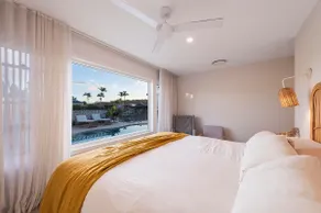 Waterfront 4BR Pool, BBQ & Currumbin Alley - Image 5