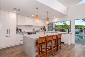 Waterfront 4BR Pool, BBQ & Currumbin Alley - Image 3