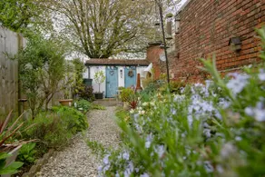 Cosy town house near The Castle | Pass The Keys - Image 3