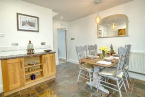 Cosy town house near The Castle | Pass The Keys - Image 5