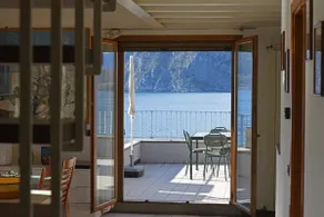 Beautiful Iseo Luxury rooftop - access to the lake - Image 3