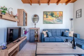 Lovely Maisonette in the village - Image 2