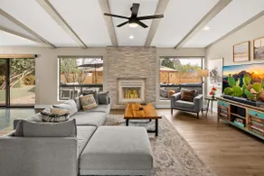 High-end 3BR Home w/ Spa, Firepit & Red Rock Views - Image 2