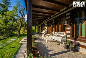 Snowdrop House Manali | Kath Kuni Heritage Stay - Image 5