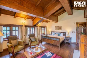 Snowdrop House Manali | Kath Kuni Heritage Stay - Image 4