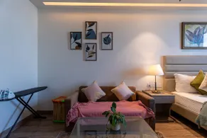 Luxury Studio:Couples' Retreat - Image 2