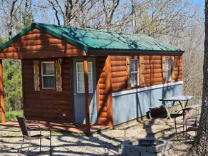 Country Charm Cabins 26830 - Image 2