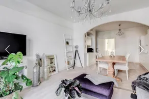 Central Cozy Haven - Image 3