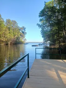 Ole Blue's Lake House - Image 3