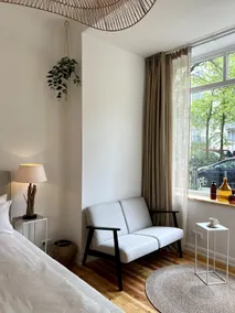 Cozy and modern Apartment - Image 3