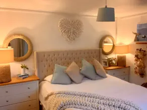 Romantic luxury Cottage right next to the ocean - Image 2