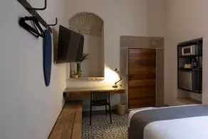 Luxury Suite Downtown A/C- Heart of Querétaro - 10 - Image 2
