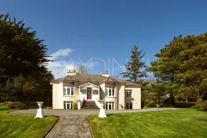 Villa Vigo - New! Georgian home - Image 2