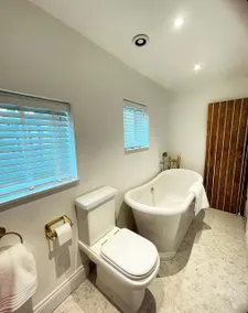 The Escape, Central Ringwood - Image 3