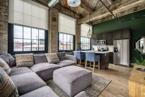 Airy Factory Loft - Short North - Image 5