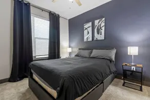 1BR Pool Free Wi-Fi Free Parking Gym - Image 4