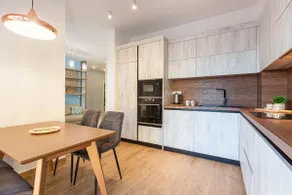 Superior 1BR apt | Sea View, Parking & Kitchen - Image 4