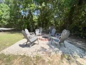Modern Gulf Coast Getaway - Image 3