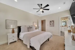 Luxe Fun-Filled Family Pad - Image 5