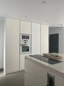 Luxurious flat on city center - Image 2