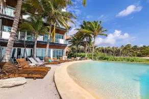 Family apartment with stunning ocean view - Image 2