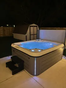 Hot Tub, Beach, Wineries, Fire Pit & Game Room Fun - Image 2