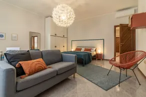 Lerici Apt: Beach 5 min, Private Parking & AC - Image 2