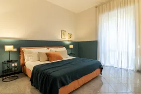 Lerici Apt: Beach 5 min, Private Parking & AC - Image 5