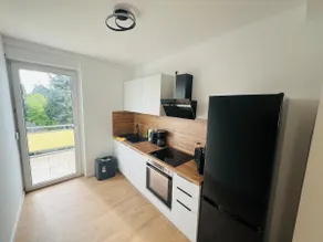 Cosy Flat | 4 Beds | 3 Room | Parking | WiFi - Image 2