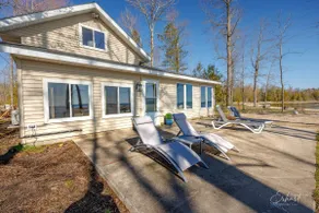 Beach Front - Kayaks, RV, EV, Games + Amenities - Image 2