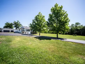Private 5-Acre Estate|4BR Sleeps 10|20 min KCI - Image 2