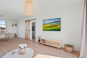 Penthouse with Alpine and lake view - Image 2