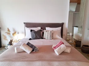 Moonstone Seafront Suite - Image 2