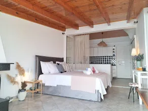 Moonstone Seafront Suite - Image 5