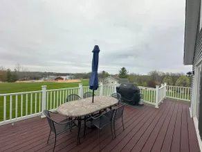 Beautiful Lake view! - Image 5