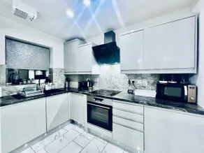 Comfy Stay in Birmingham - Image 4