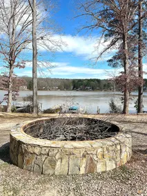 Hubquarter Hideaway | Lake Gaston | Walk to Water - Image 3