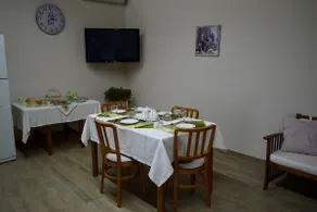 Sara's Garden - Image 4