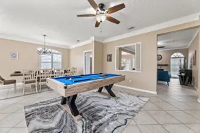 Amazing Bay Villa Near NASA with Pool & Pool Table - Image 4