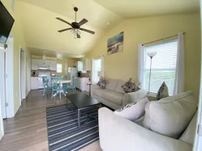 Horizon Cottage #12 - Image 2