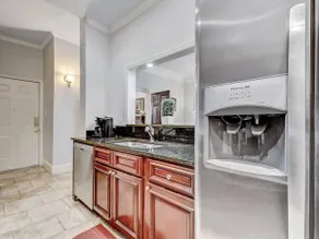 Historic Savannah Condo, Sleeps 6, Pool, Dogs Ok - Image 5