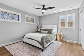 3 Bedroom Edgebrook Ranch Escape - Image 4