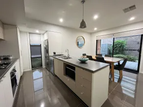Tasha's Apartments - St Clair - Image 5