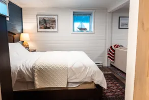 On the Ocean's Edge! 3B/2B Retreat in Fort Amherst - Image 4